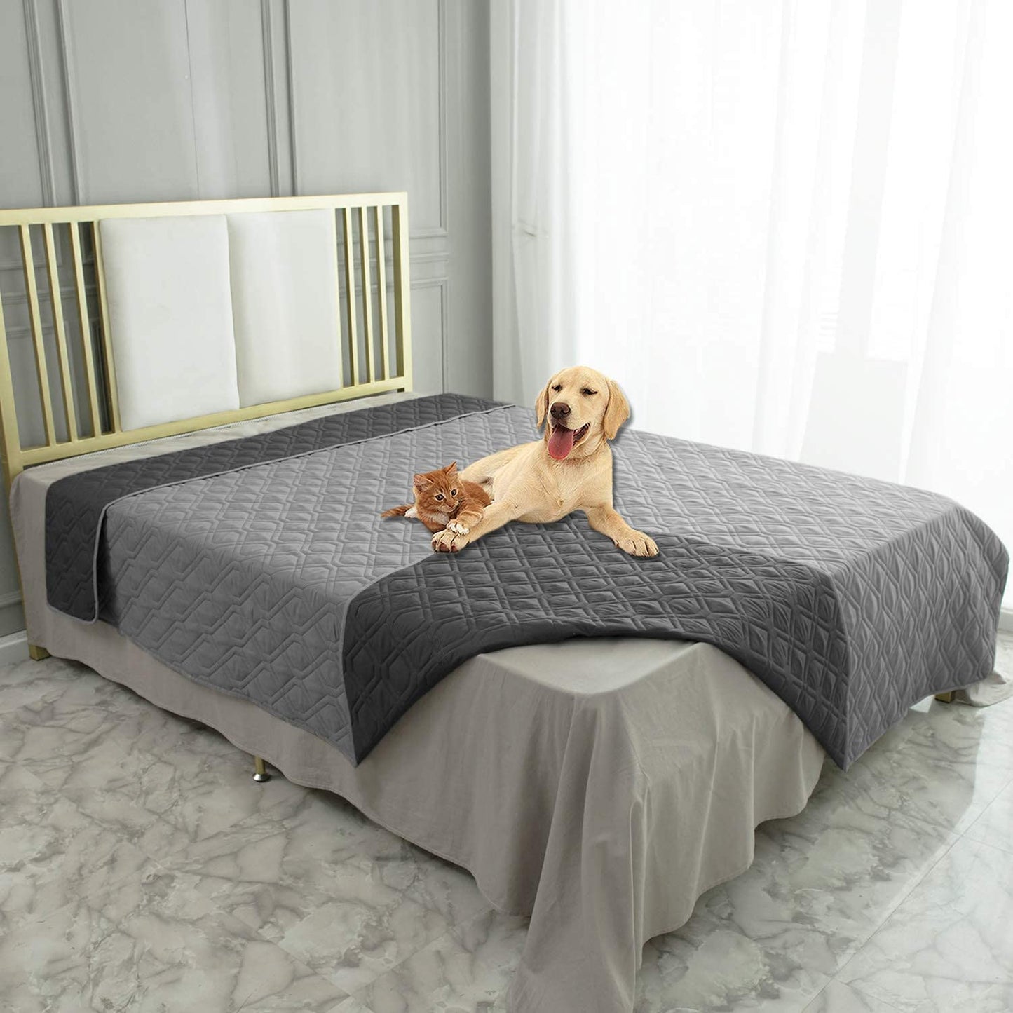 Reversible Waterproof Dog Bed Cover & Pet Blanket - Ultimate Protection for Your Furniture and Couches!
